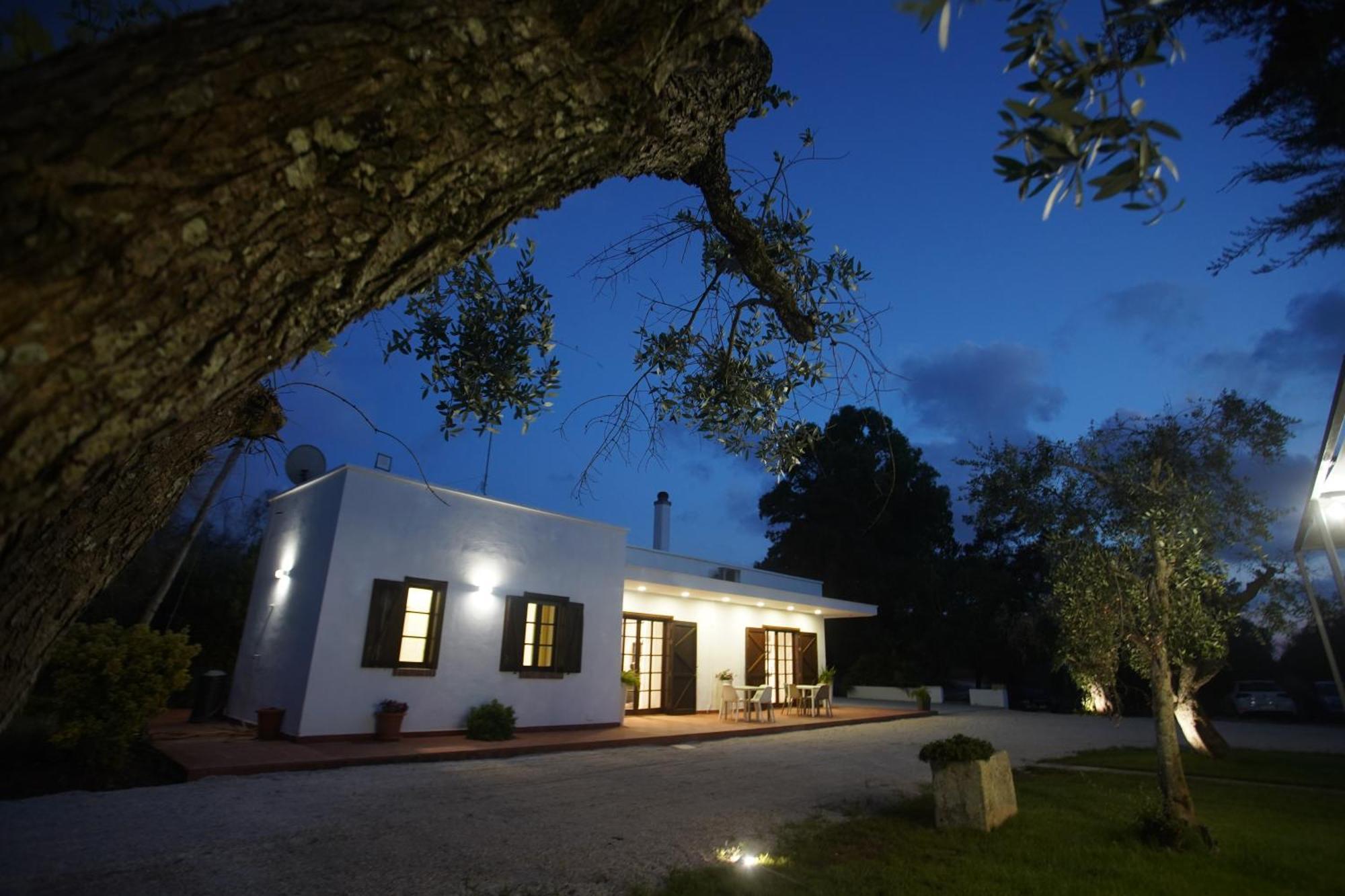 Bed and Breakfast Gli Ulivi Di Gino Sanarica Exterior foto