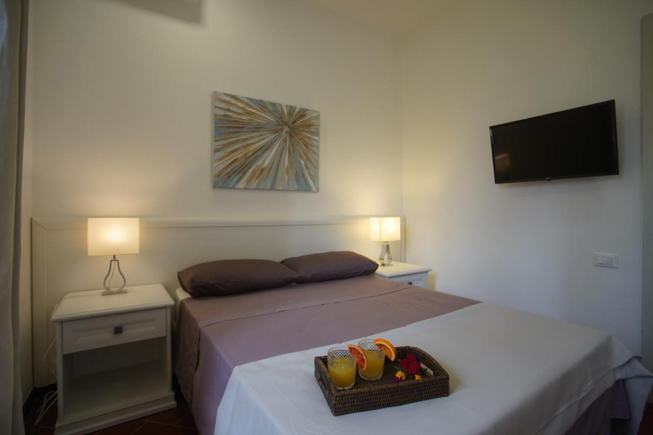 Bed and Breakfast Gli Ulivi Di Gino Sanarica Exterior foto