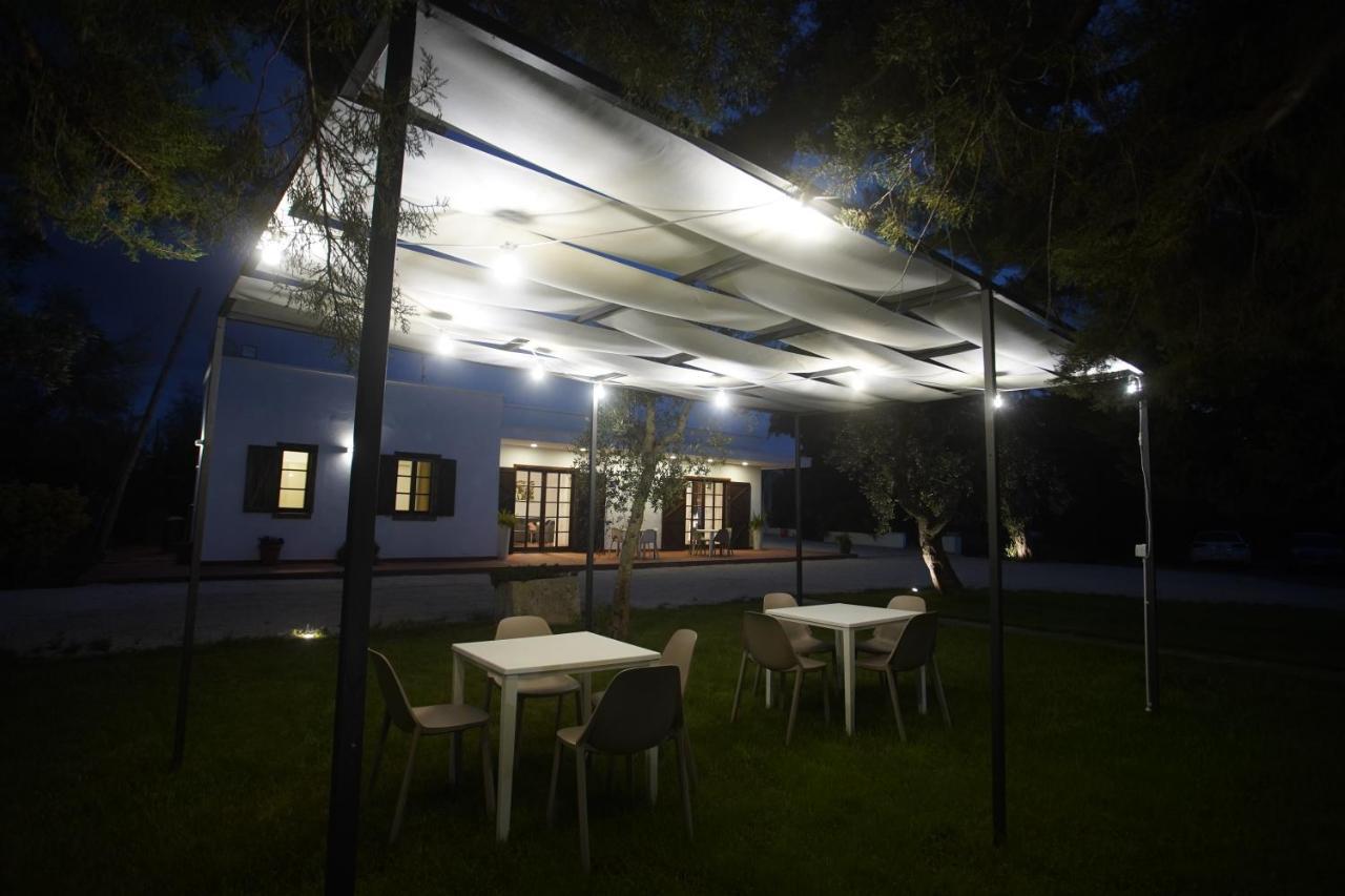 Bed and Breakfast Gli Ulivi Di Gino Sanarica Exterior foto