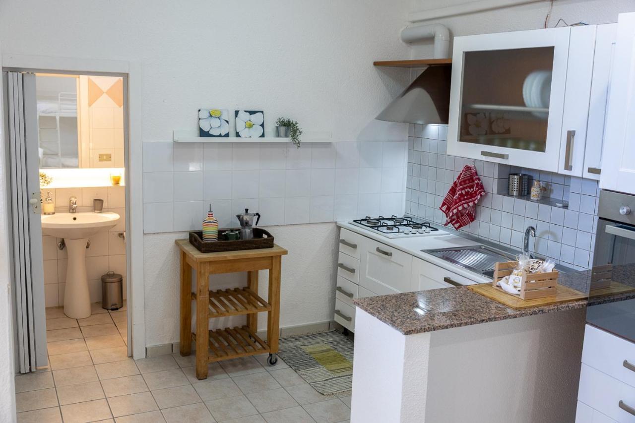 Bed and Breakfast Gli Ulivi Di Gino Sanarica Exterior foto